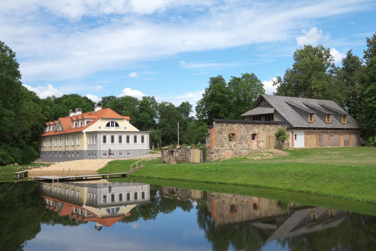 Botique & Spa Hotel Berkenes Manor Ziedkalne Exteriér fotografie